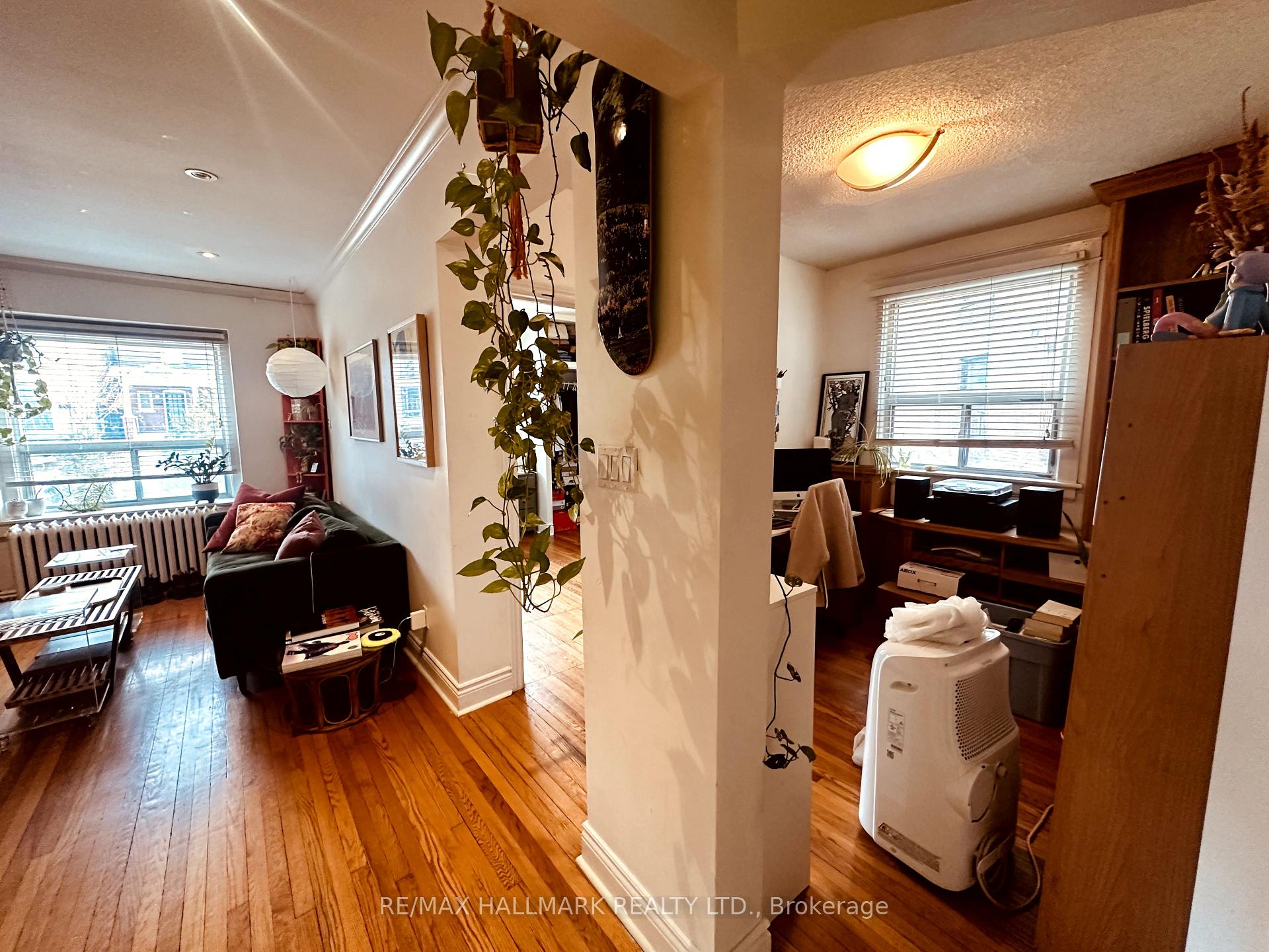 Photo 9 of Unit 2, 20 Triller Avenue, Toronto, South Parkdale — HOMEH