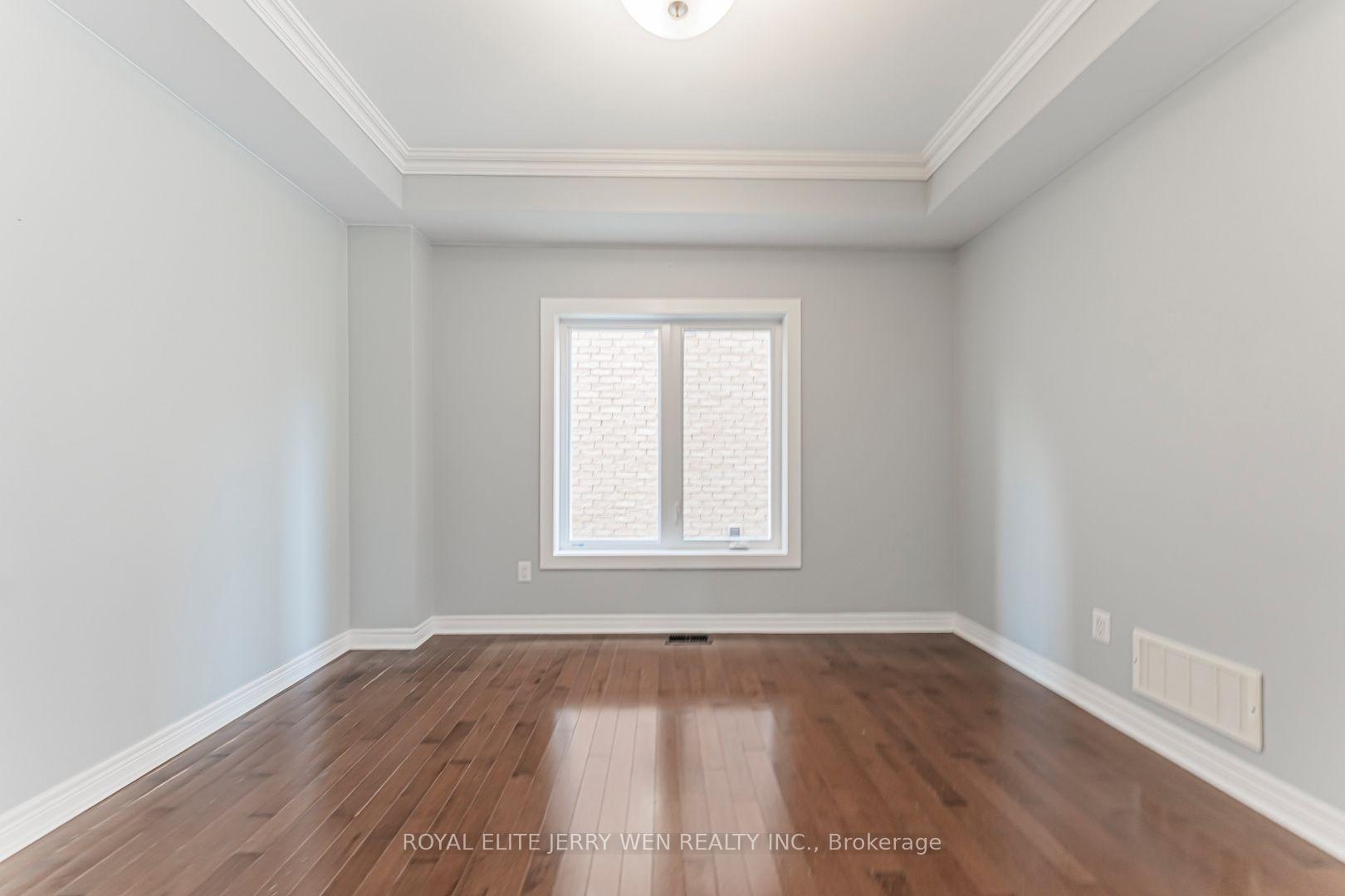 Photo 11 of 176 District Avenue, Vaughan, Patterson — HOMEH