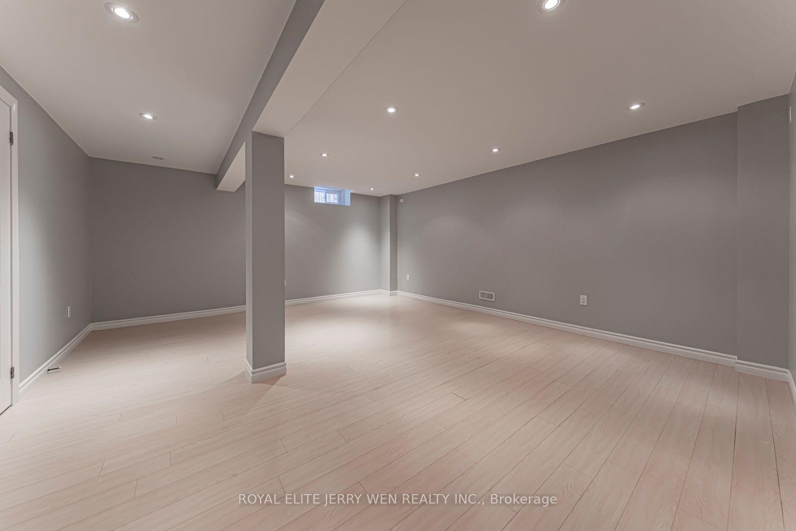 Photo 27 of 176 District Avenue, Vaughan, Patterson — HOMEH