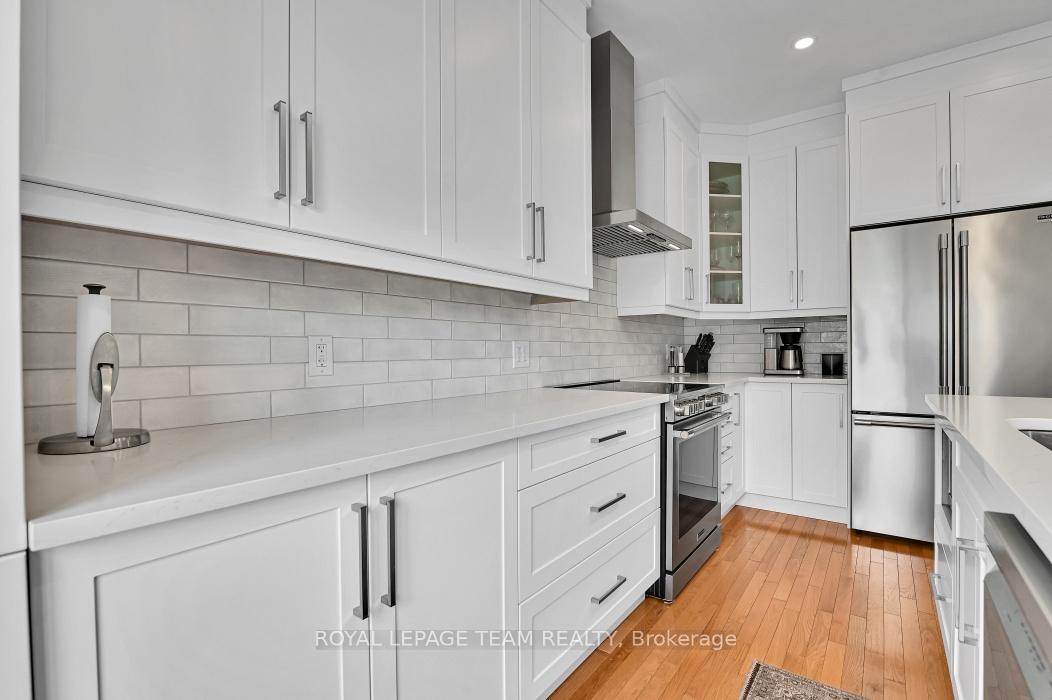 Photo 12 of 4121 Wolfe Point Way, Ottawa, Riverside South/Gloucester Glen — HOMEH