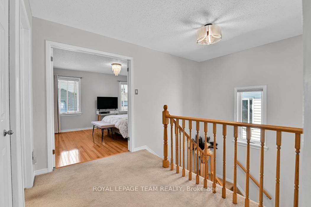 Photo 18 of 4121 Wolfe Point Way, Ottawa, Riverside South/Gloucester Glen — HOMEH