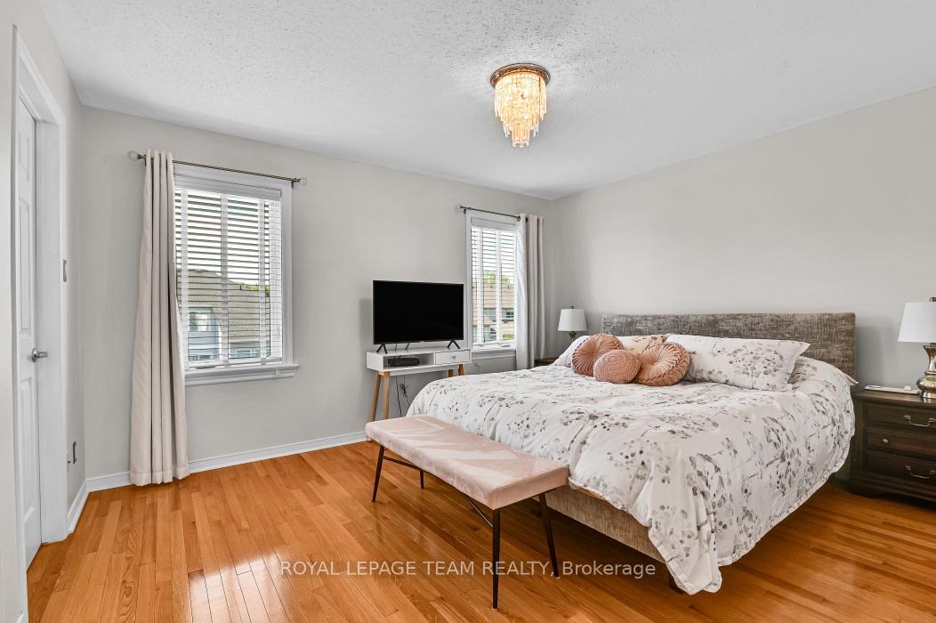 Photo 19 of 4121 Wolfe Point Way, Ottawa, Riverside South/Gloucester Glen — HOMEH