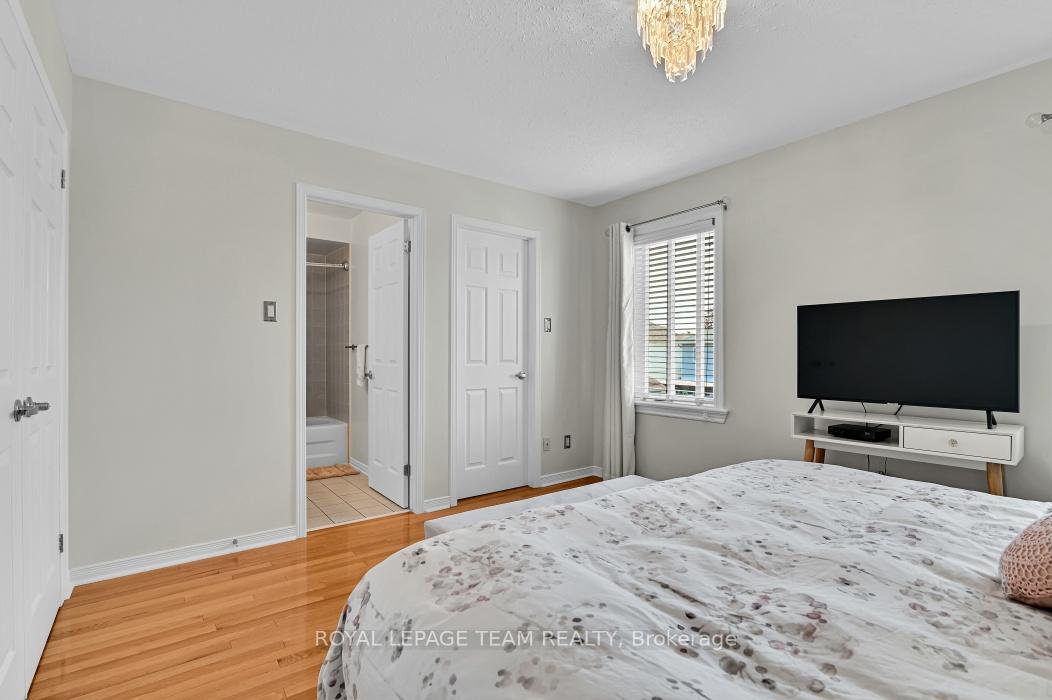 Photo 20 of 4121 Wolfe Point Way, Ottawa, Riverside South/Gloucester Glen — HOMEH