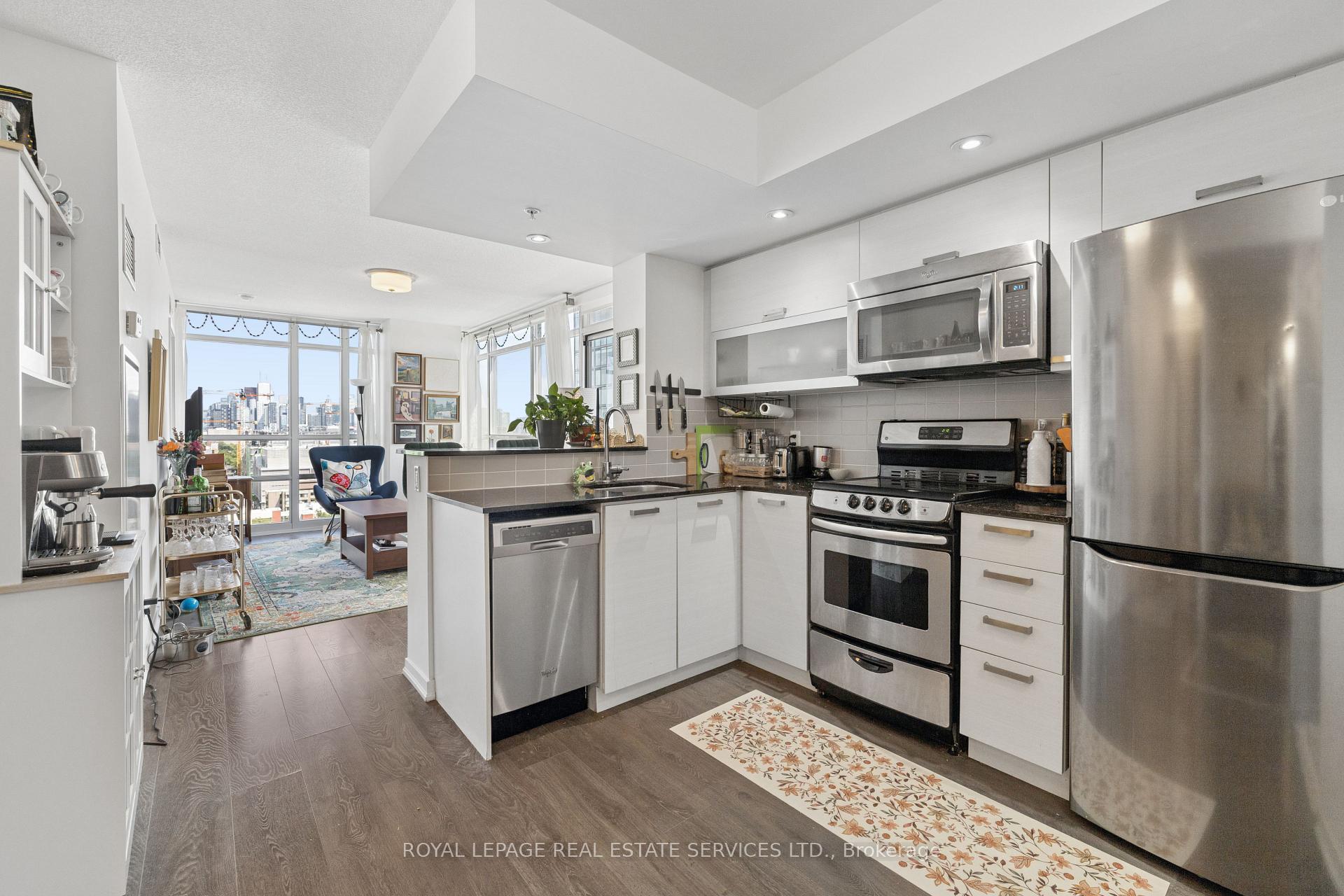 Photo 2 of Unit 1908, 68 Abell Street, Toronto, Little Portugal — HOMEH