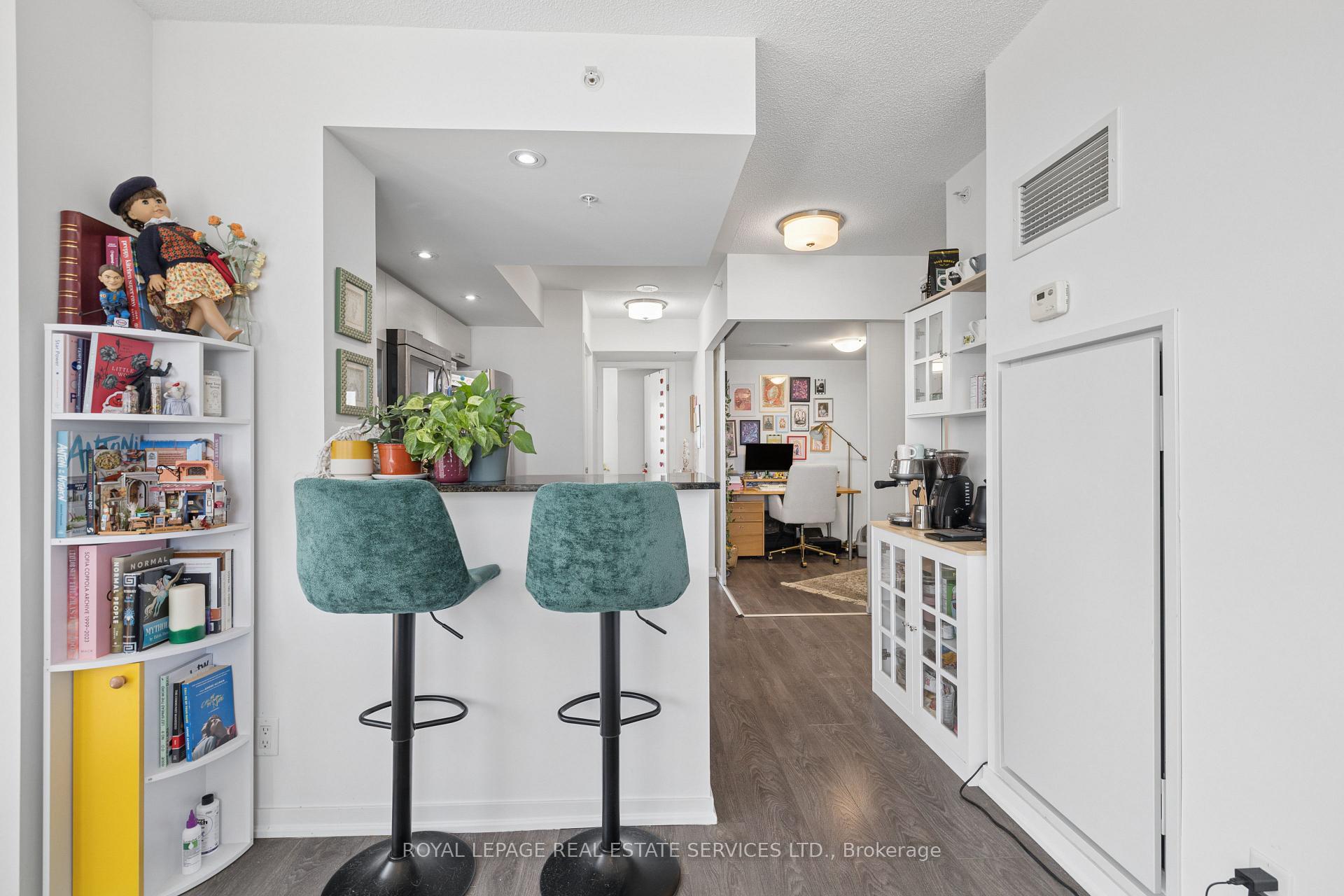 Photo 6 of Unit 1908, 68 Abell Street, Toronto, Little Portugal — HOMEH