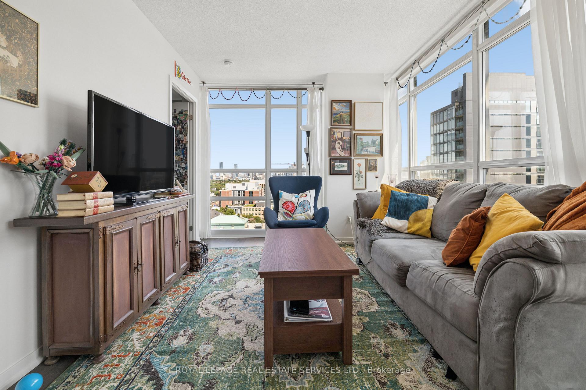Photo 9 of Unit 1908, 68 Abell Street, Toronto, Little Portugal — HOMEH
