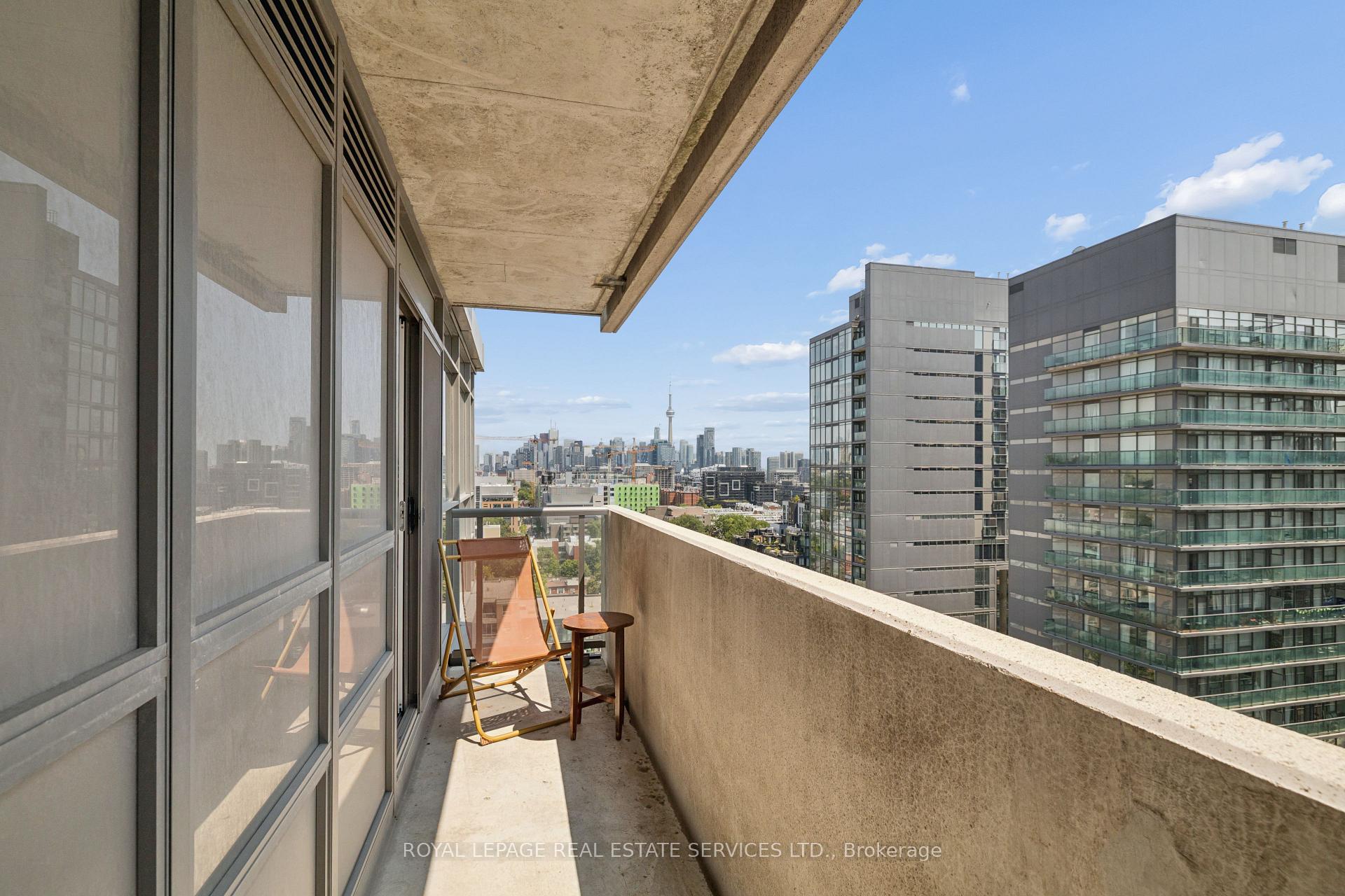 Photo 10 of Unit 1908, 68 Abell Street, Toronto, Little Portugal — HOMEH