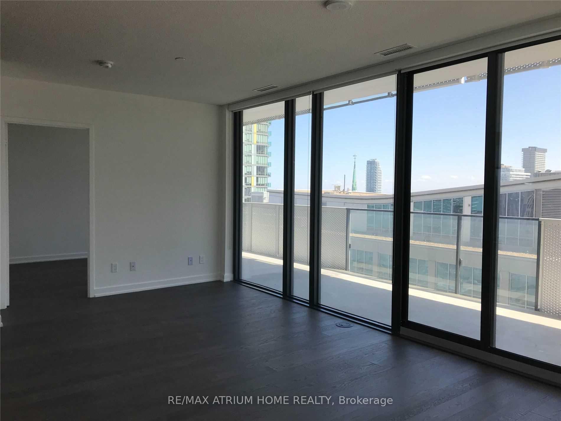 Photo 3 of Unit 2105, 25 Richmond Street E, Toronto, Church-Yonge Corridor — HOMEH