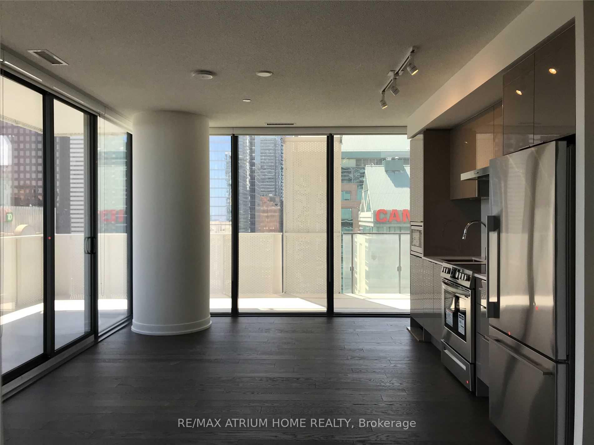Photo 5 of Unit 2105, 25 Richmond Street E, Toronto, Church-Yonge Corridor — HOMEH