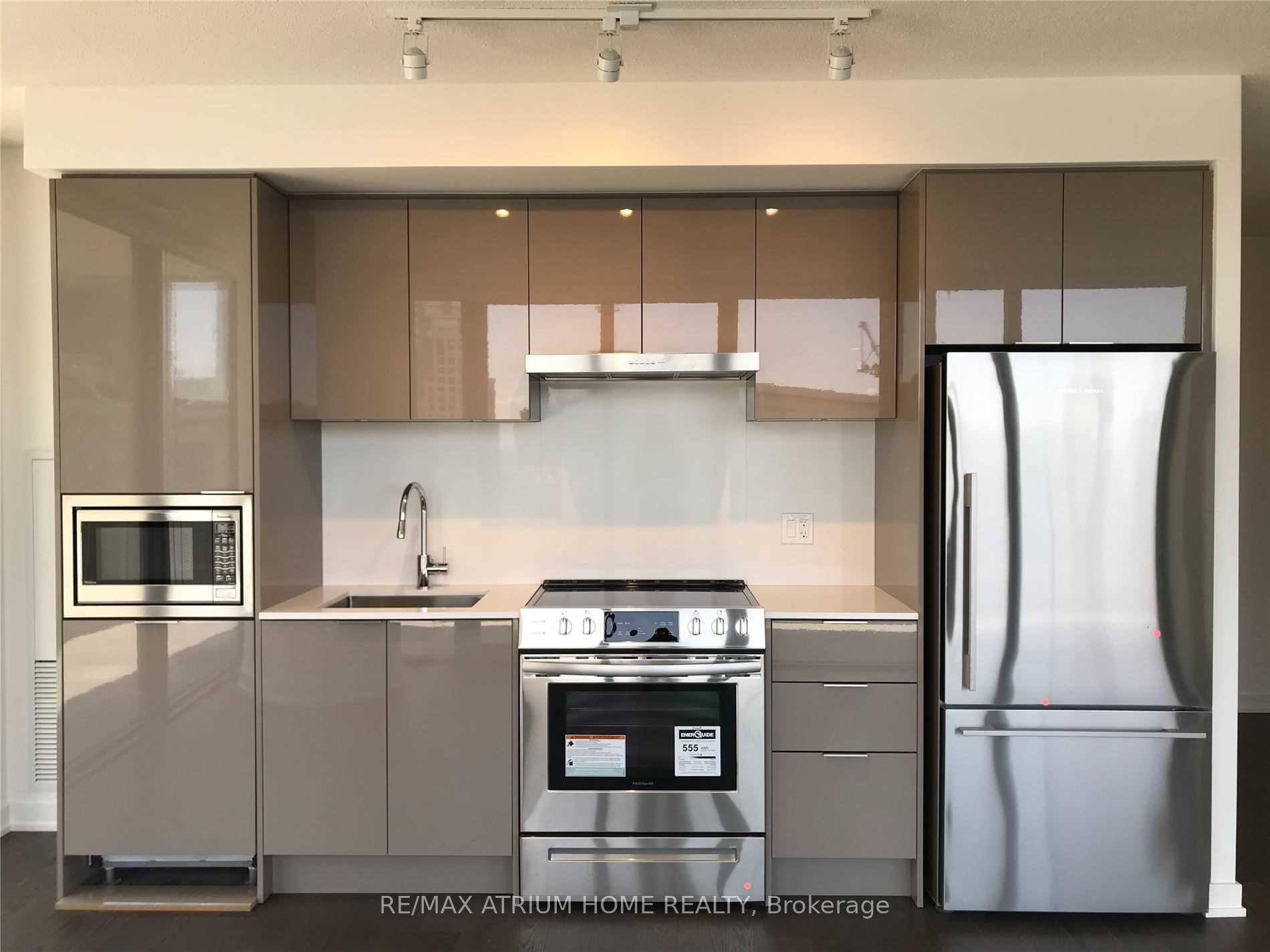 Photo 7 of Unit 2105, 25 Richmond Street E, Toronto, Church-Yonge Corridor — HOMEH