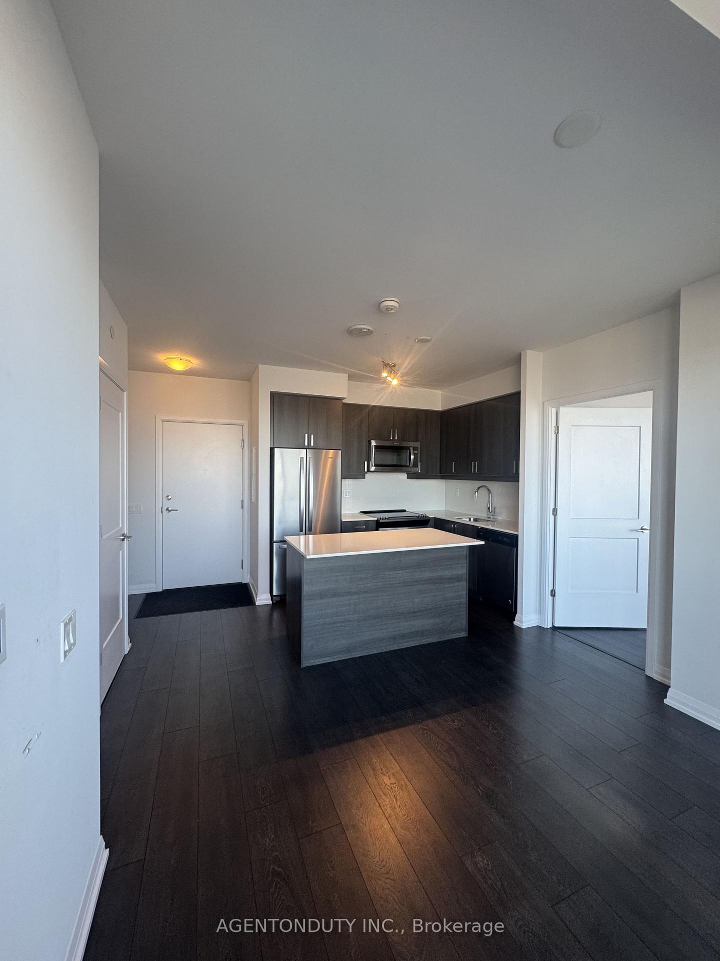 Photo 22 of Unit PH14, 7895 Jane Street, Vaughan, Concord — HOMEH