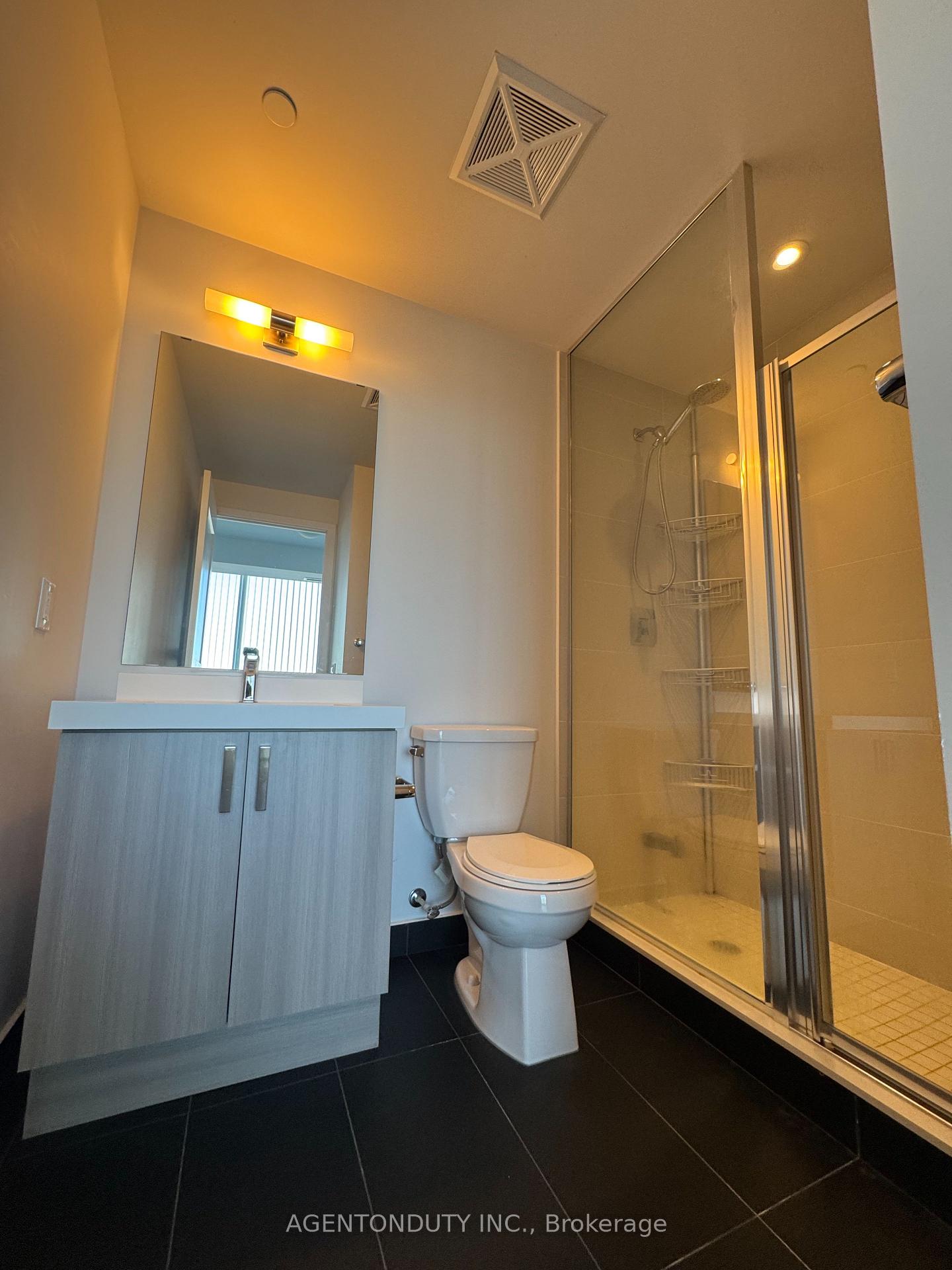 Photo 31 of Unit PH14, 7895 Jane Street, Vaughan, Concord — HOMEH
