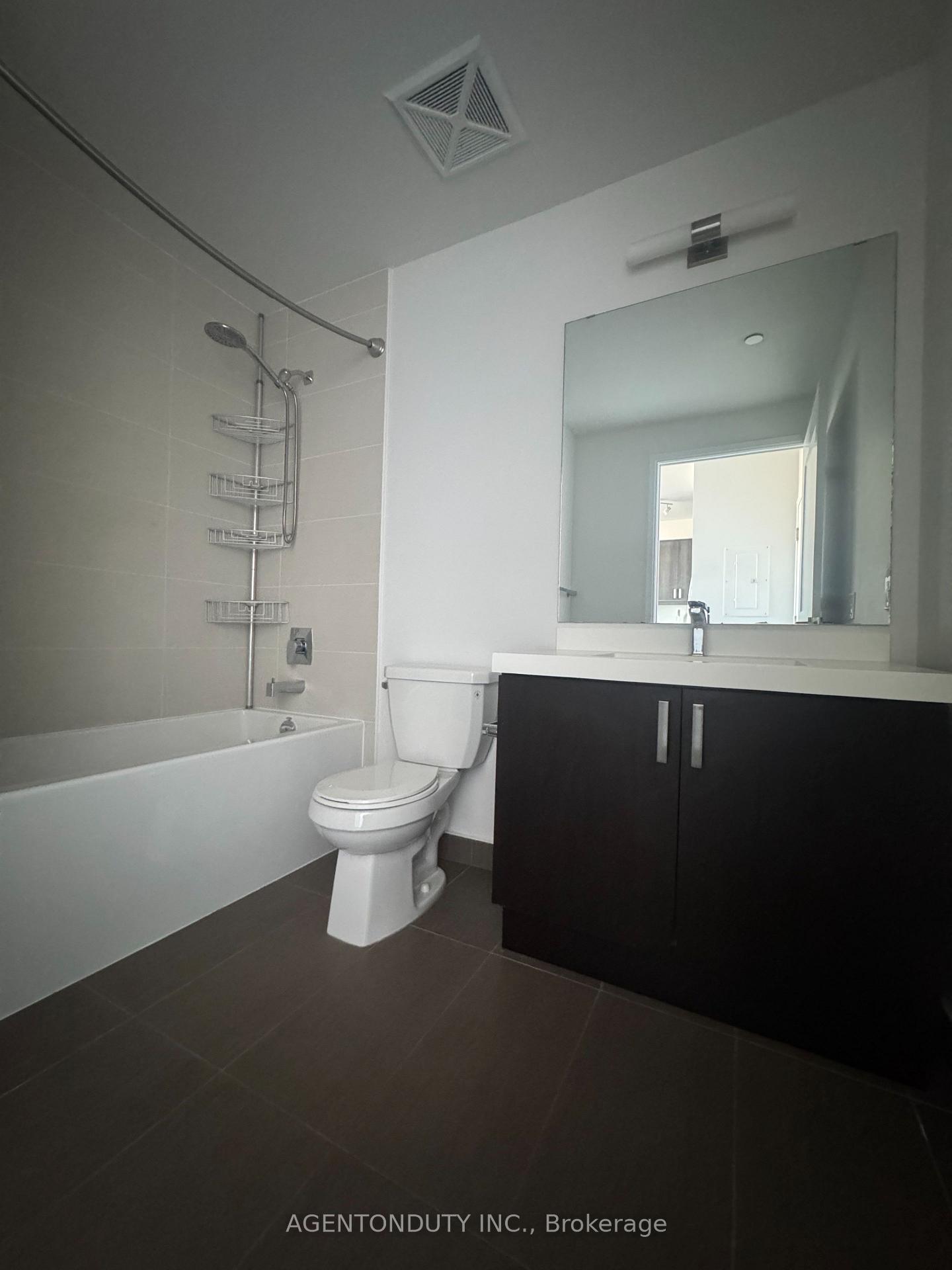 Photo 33 of Unit PH14, 7895 Jane Street, Vaughan, Concord — HOMEH