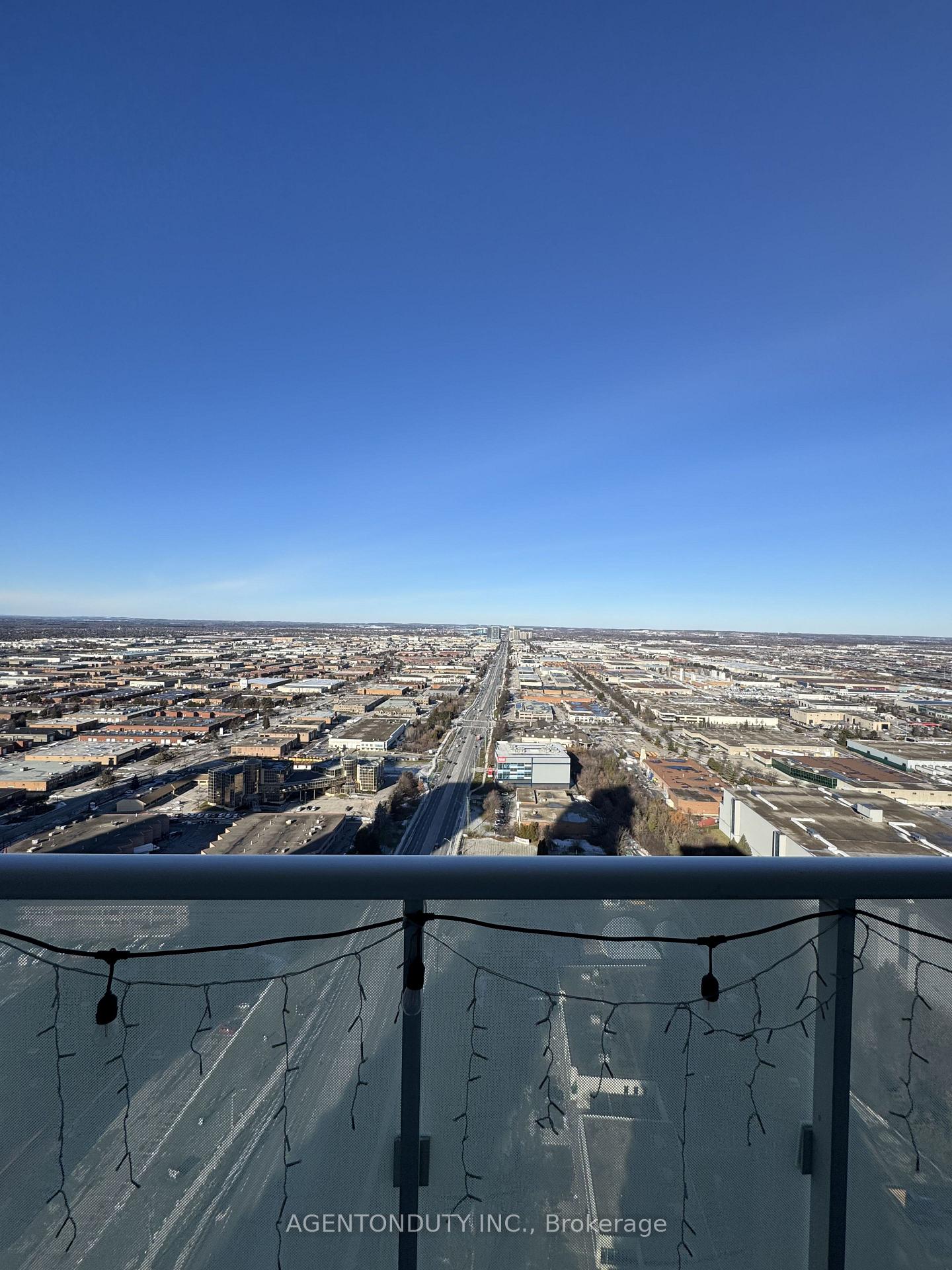 Photo 35 of Unit PH14, 7895 Jane Street, Vaughan, Concord — HOMEH