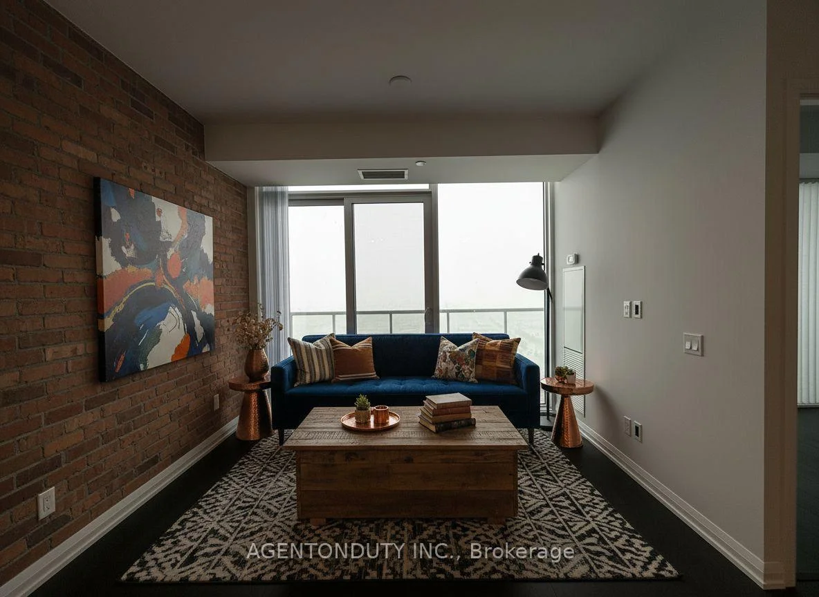 Photo 6 of Unit PH14, 7895 Jane Street, Vaughan, Concord — HOMEH