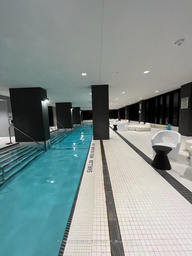 Photo 16 of Unit 1201, 8 Eglinton Avenue, Toronto, Mount Pleasant West — HOMEH