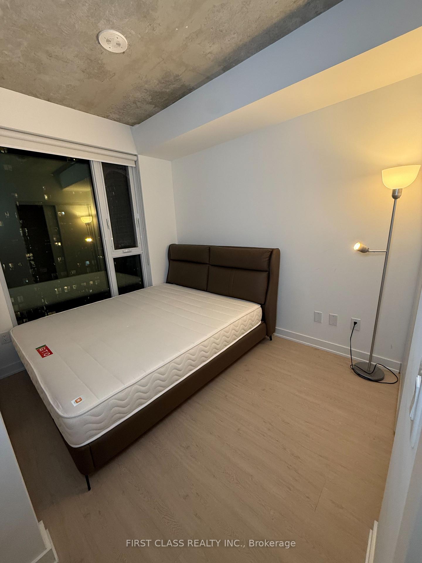 Photo 13 of Unit 2804, 65 Mutual Street, Toronto, Church-Yonge Corridor — HOMEH