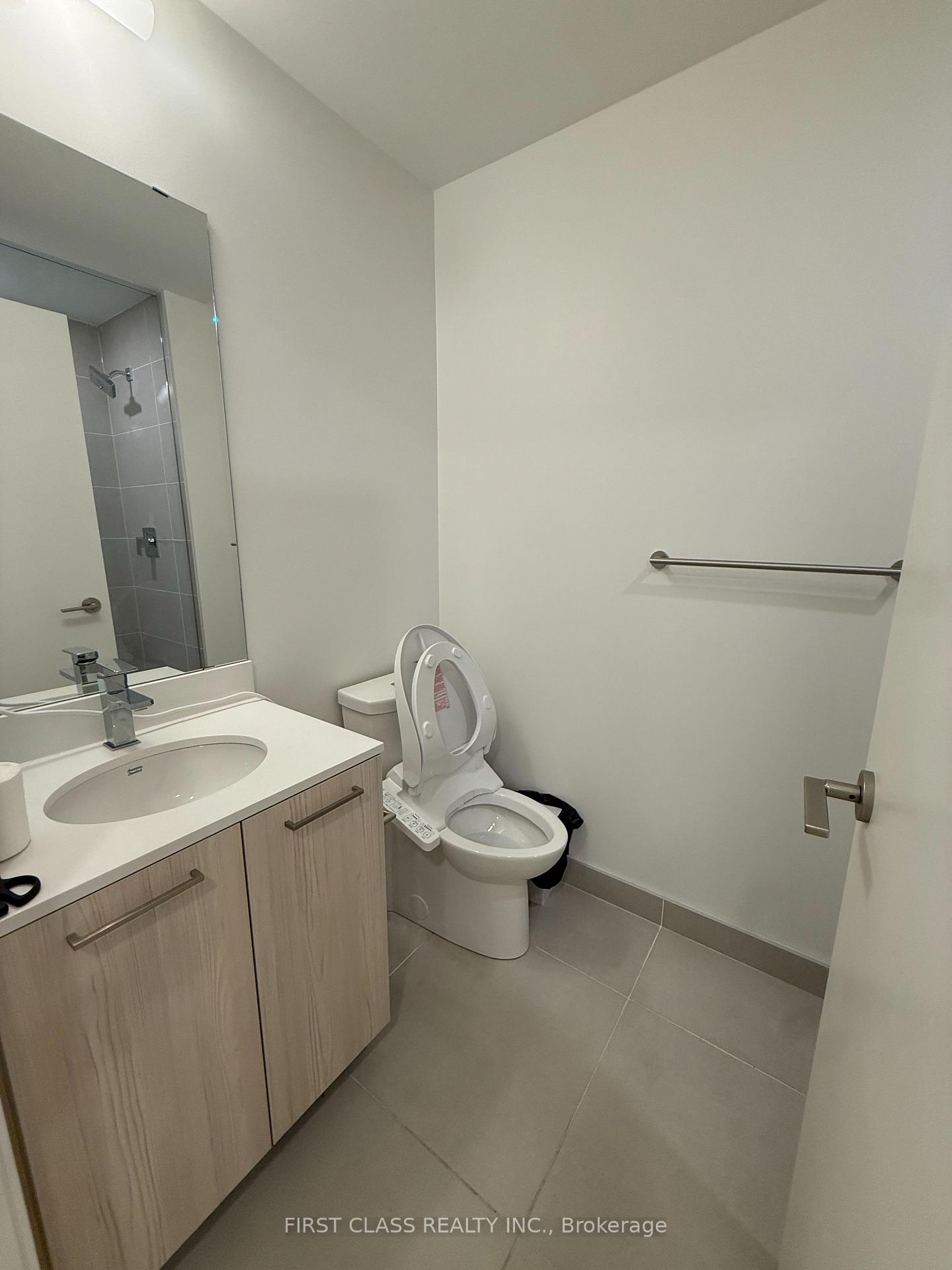 Photo 17 of Unit 2804, 65 Mutual Street, Toronto, Church-Yonge Corridor — HOMEH