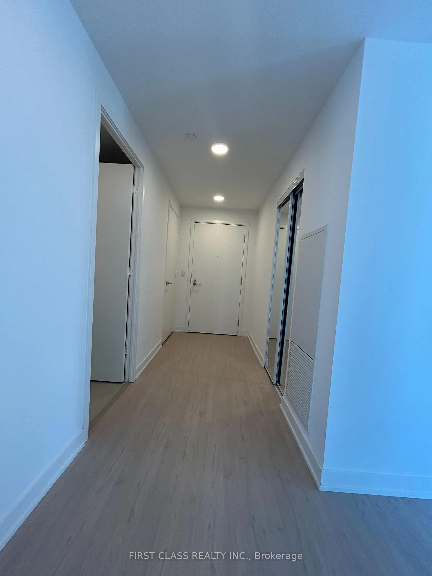 Photo 18 of Unit 2804, 65 Mutual Street, Toronto, Church-Yonge Corridor — HOMEH