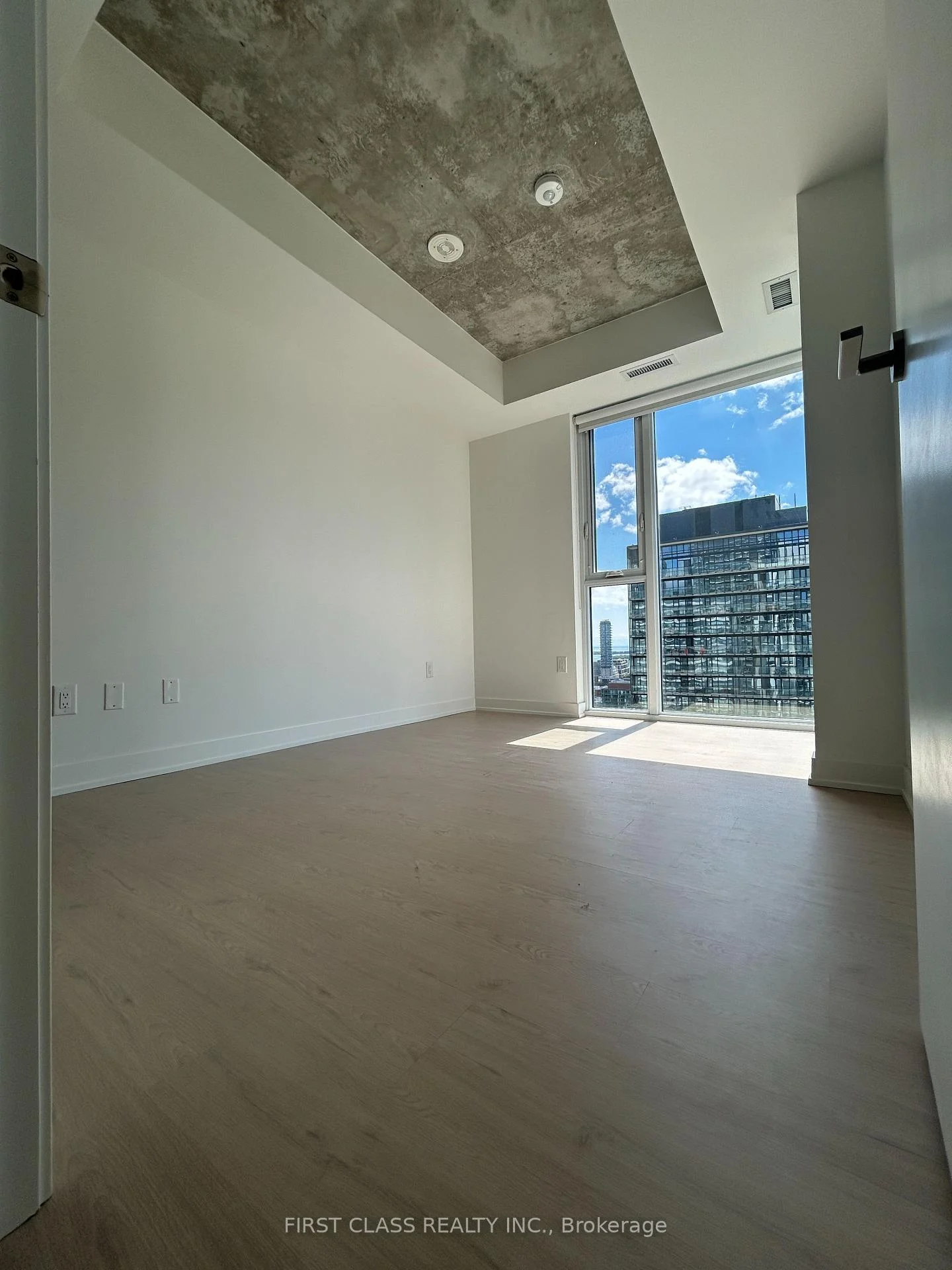 Photo 28 of Unit 2804, 65 Mutual Street, Toronto, Church-Yonge Corridor — HOMEH