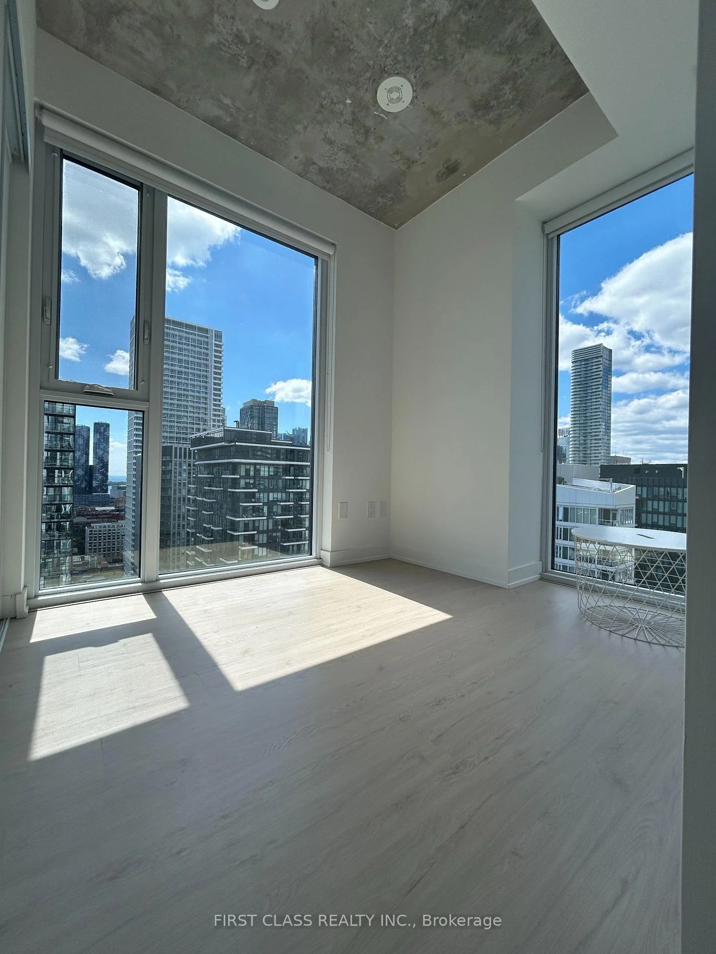 Photo 35 of Unit 2804, 65 Mutual Street, Toronto, Church-Yonge Corridor — HOMEH