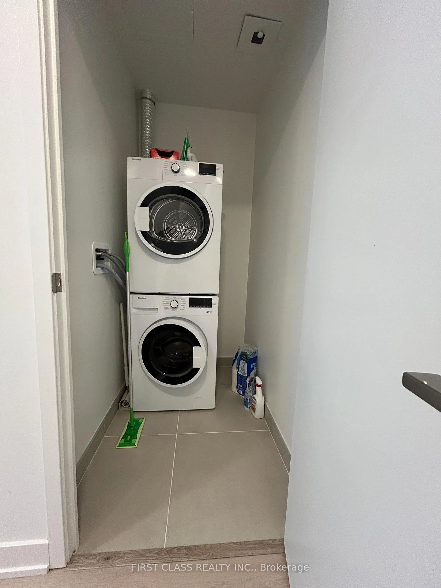 Photo 41 of Unit 2804, 65 Mutual Street, Toronto, Church-Yonge Corridor — HOMEH
