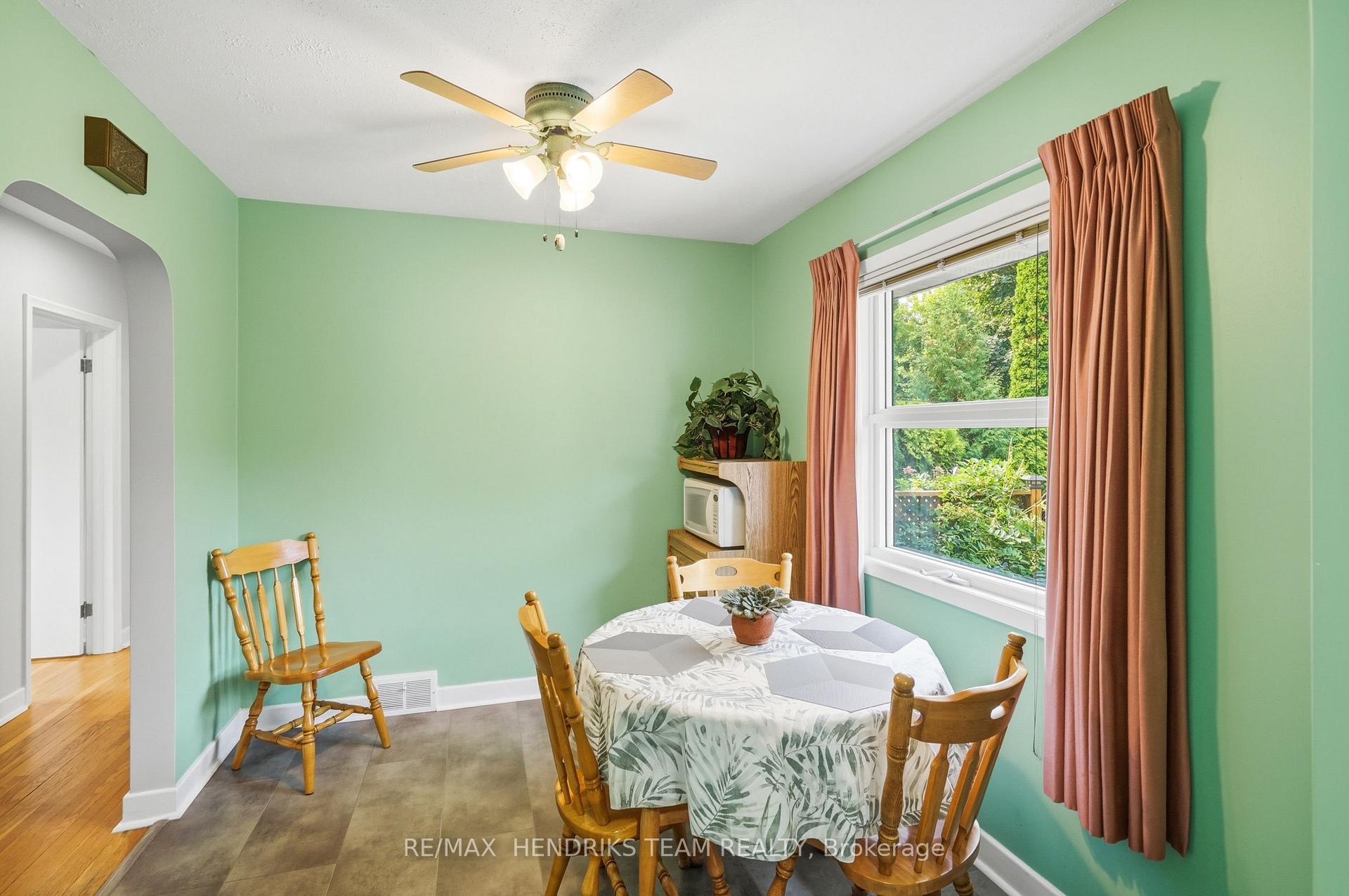 Photo 8 of 33 Nickerson Avenue, St. Catharines, Vine/Linwell — HOMEH