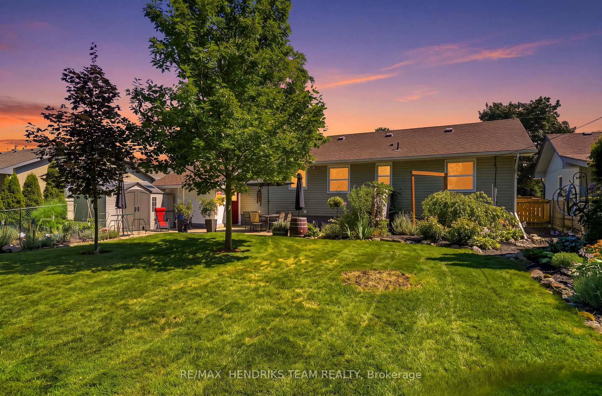 Photo 45 of 33 Nickerson Avenue, St. Catharines, Vine/Linwell — HOMEH