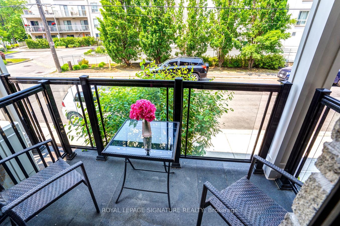 Photo 9 of Unit 426, 201 Pine Grove Rd, Vaughan, Islington Woods — HOMEH