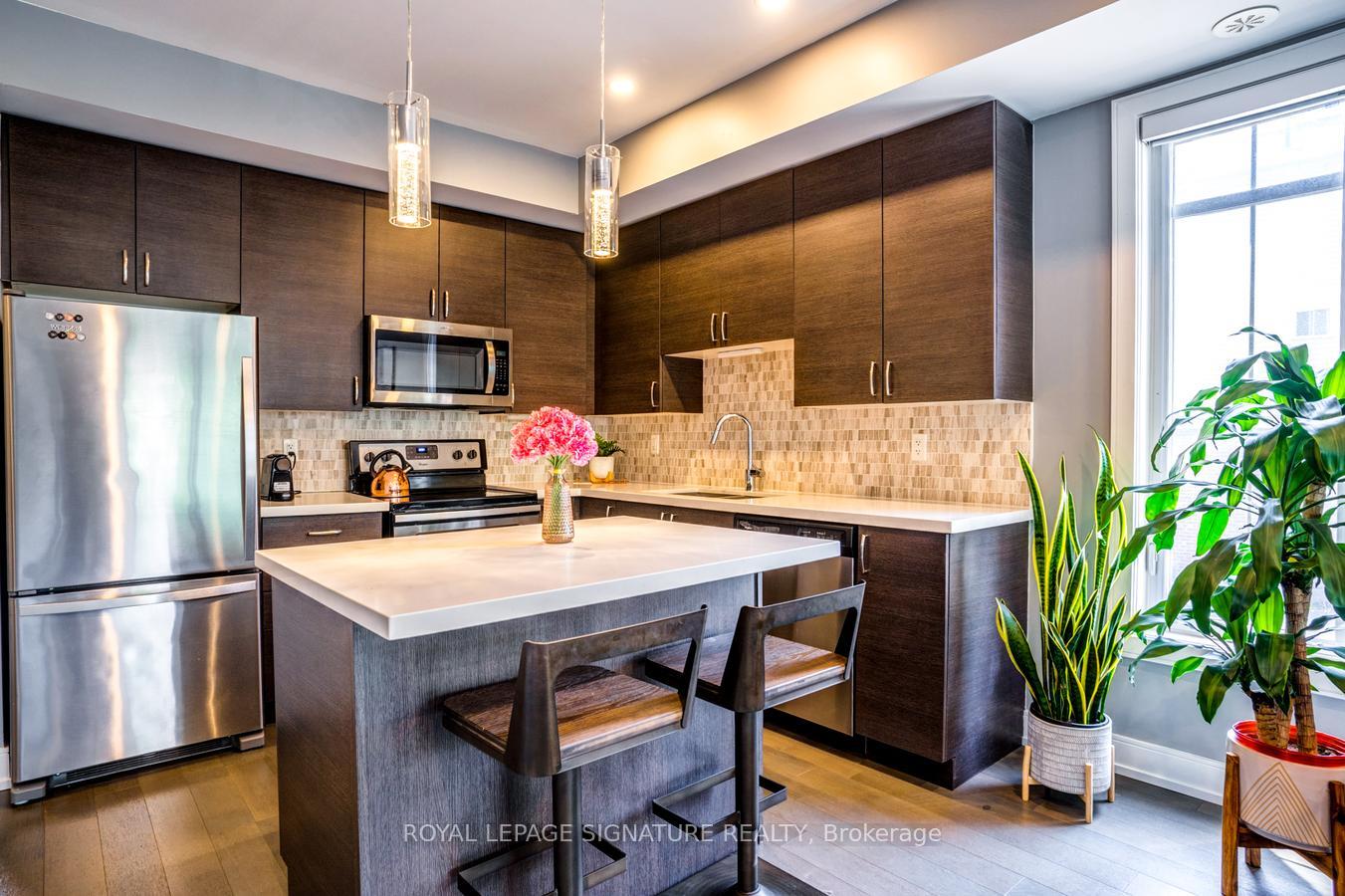 Photo 11 of Unit 426, 201 Pine Grove Rd, Vaughan, Islington Woods — HOMEH