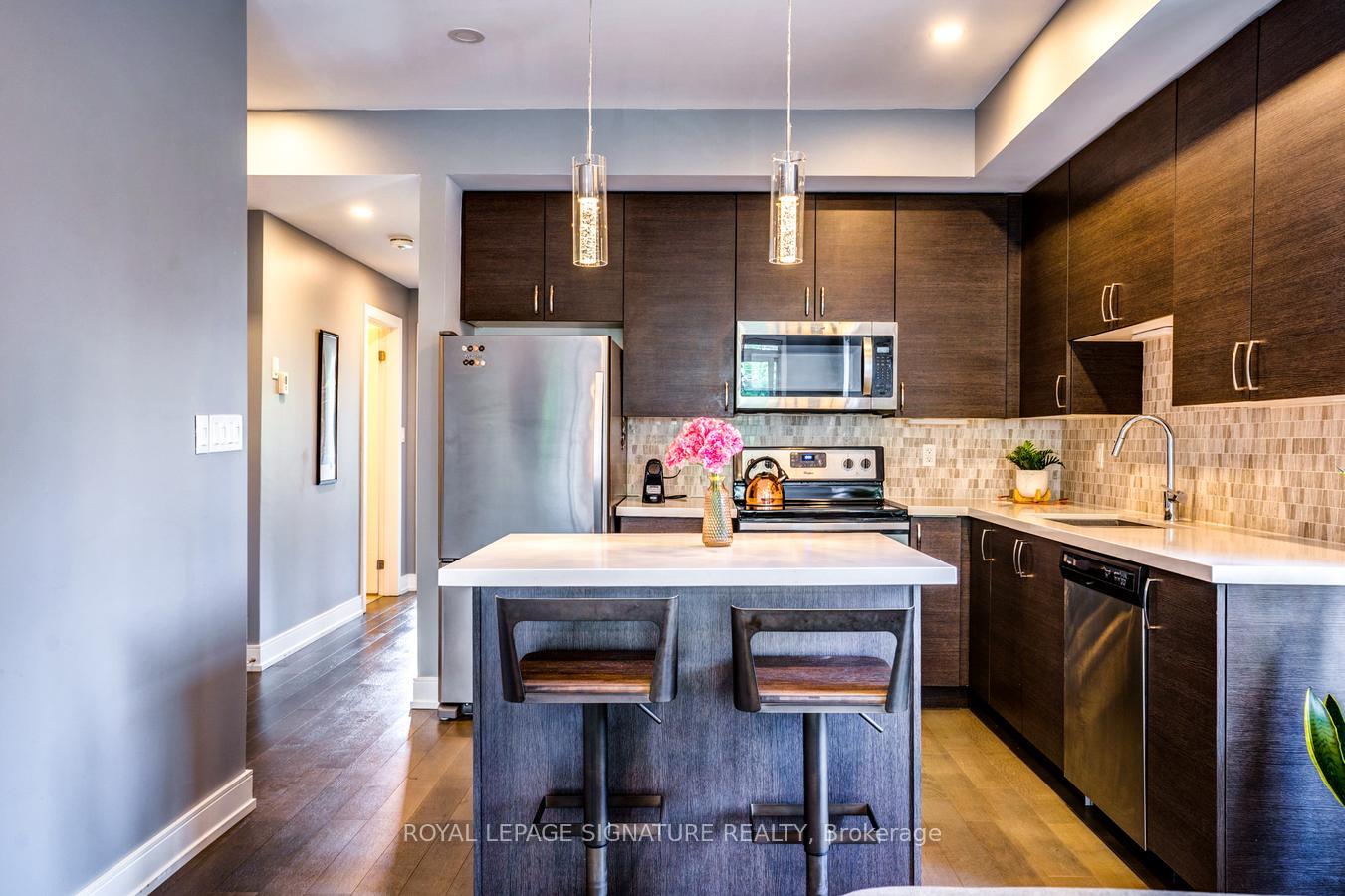 Photo 12 of Unit 426, 201 Pine Grove Rd, Vaughan, Islington Woods — HOMEH