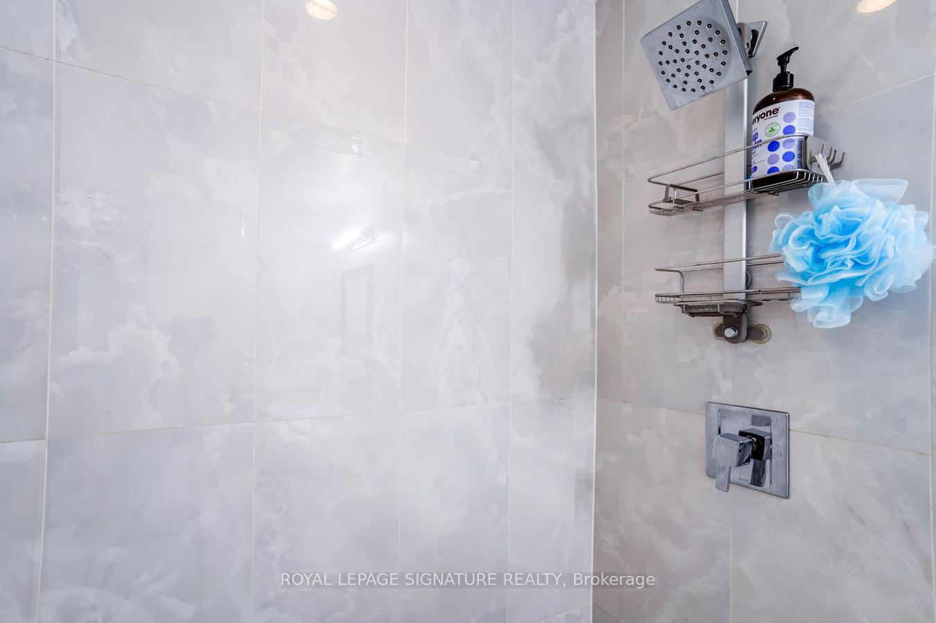 Photo 21 of Unit 426, 201 Pine Grove Rd, Vaughan, Islington Woods — HOMEH