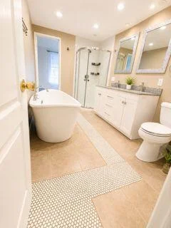 Photo 6 of 7 Wiley Avenue, Toronto, Danforth Village-East York — HOMEH