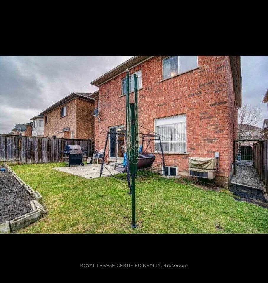 Photo 2 of Unit Bsmt, 5 Gabrielle Drive, Brampton, Fletcher's Meadow — HOMEH
