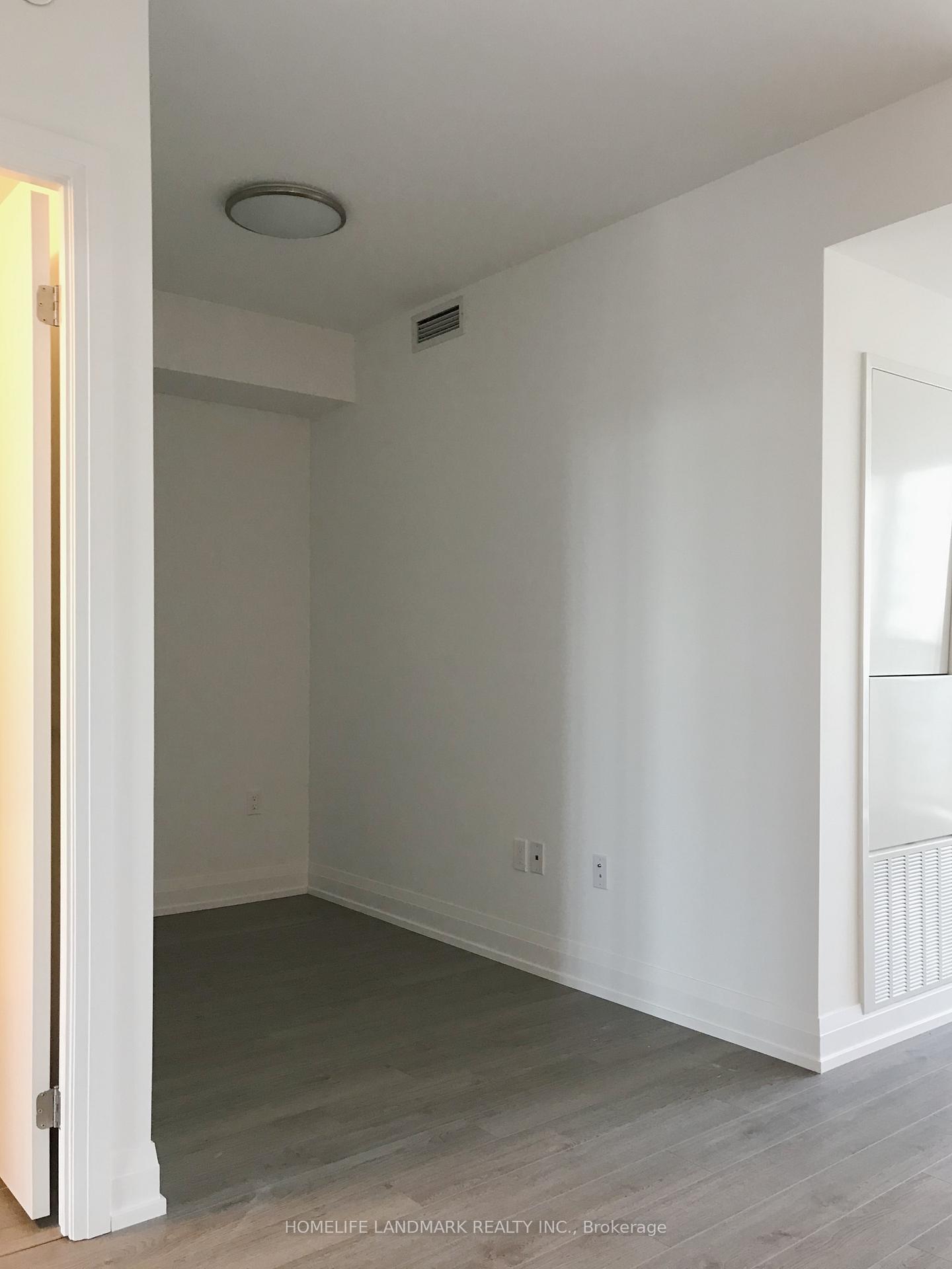 Photo 4 of Unit 2310, 77 Mutual Street, Toronto, Church-Yonge Corridor — HOMEH