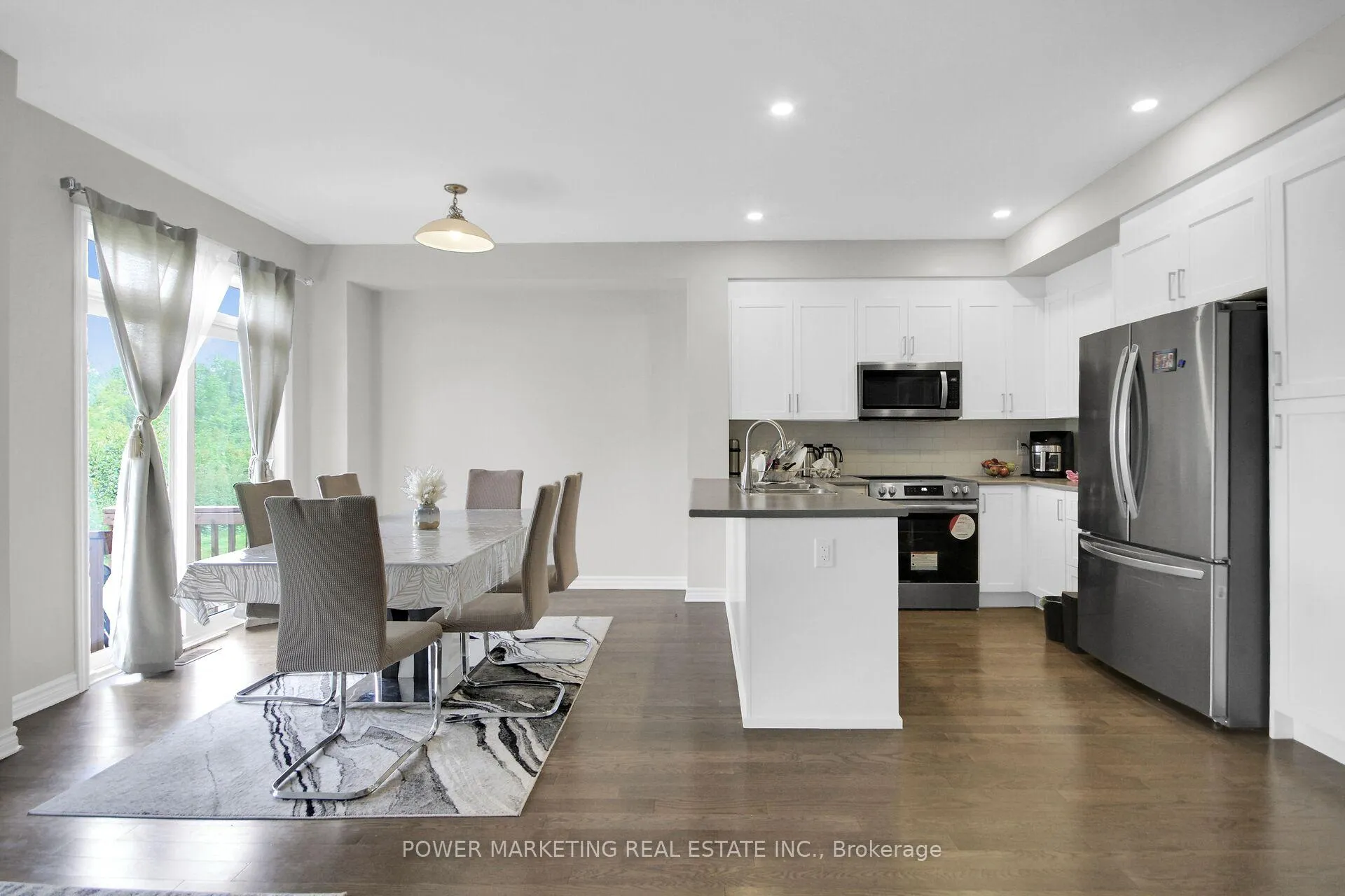 Photo 14 of 805 Cerulean Way, Ottawa, Chapel Hill South - Orleans Village — HOMEH