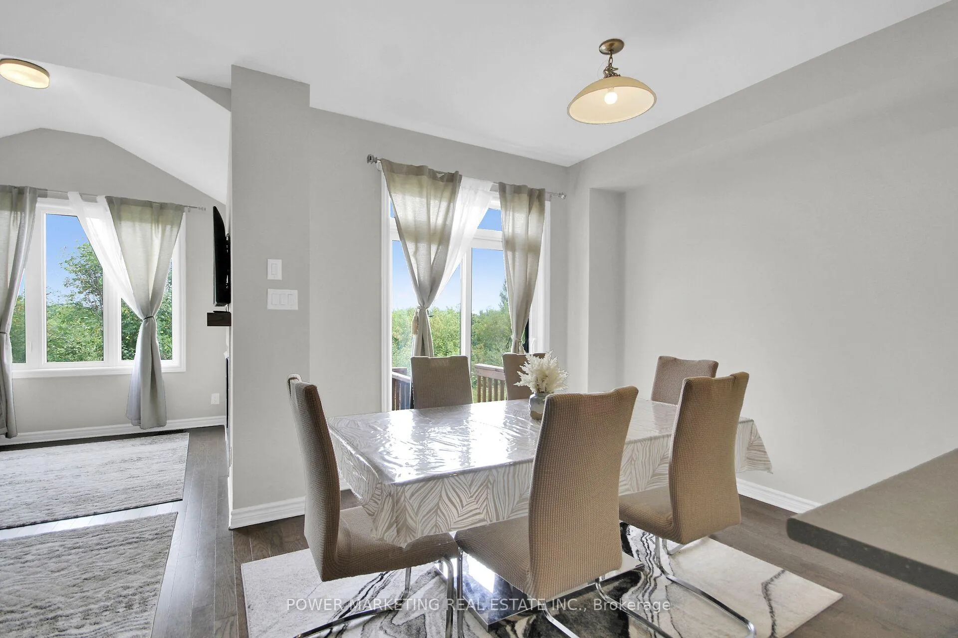 Photo 17 of 805 Cerulean Way, Ottawa, Chapel Hill South - Orleans Village — HOMEH