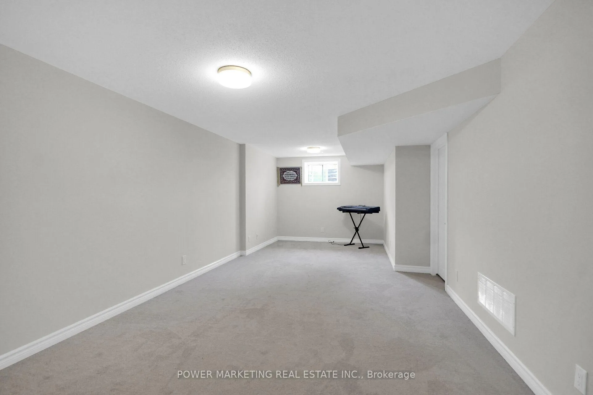 Photo 32 of 805 Cerulean Way, Ottawa, Chapel Hill South - Orleans Village — HOMEH
