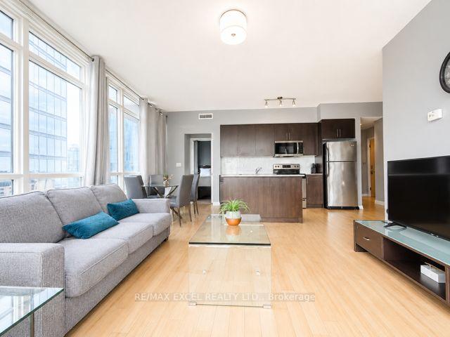Photo 2 of Unit 2805, 65 Bremner Boulevard, Toronto, Waterfront Communities — HOMEH