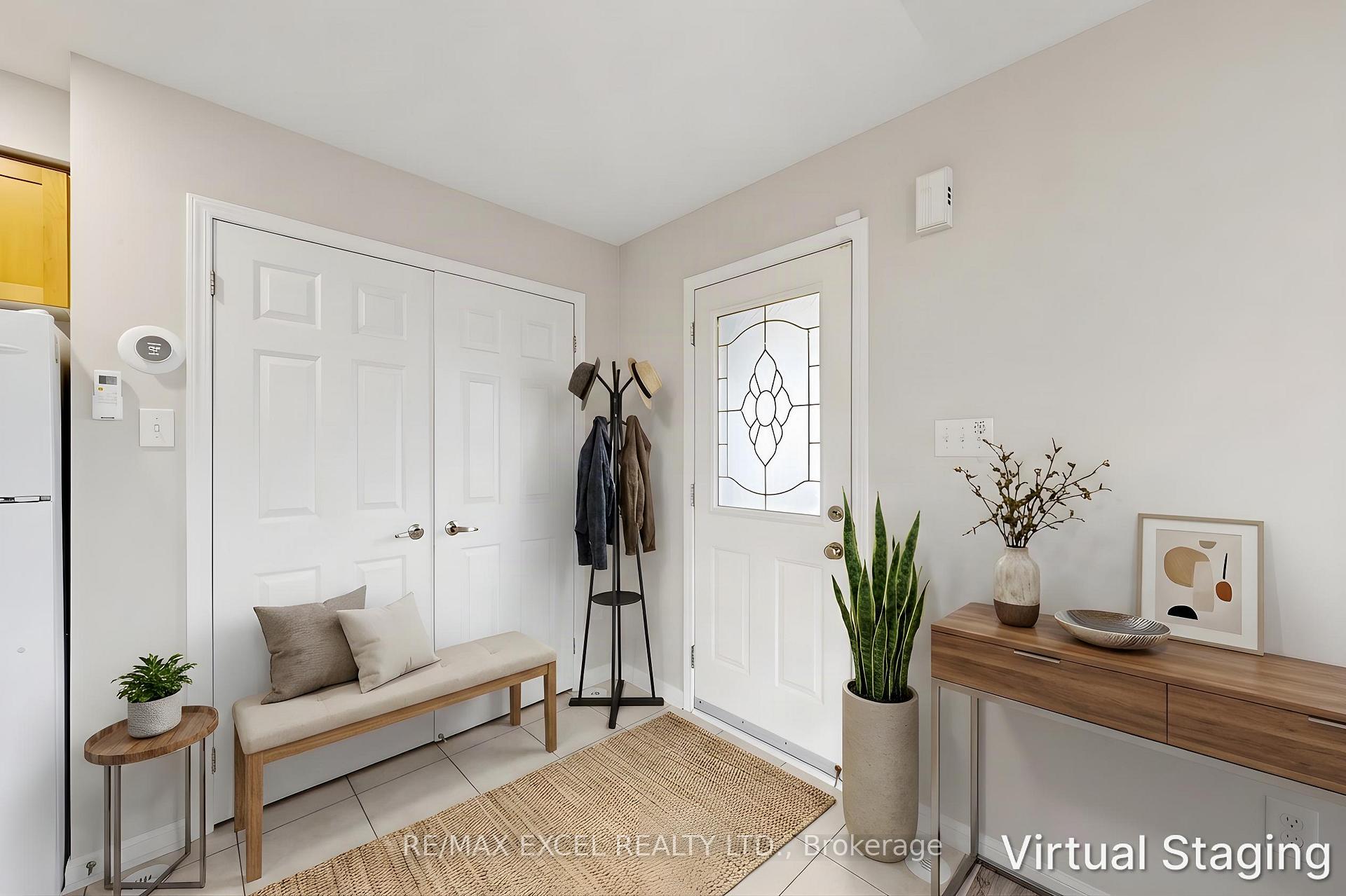 Photo 5 of 11 Peony Street, Markham, Cornell — HOMEH