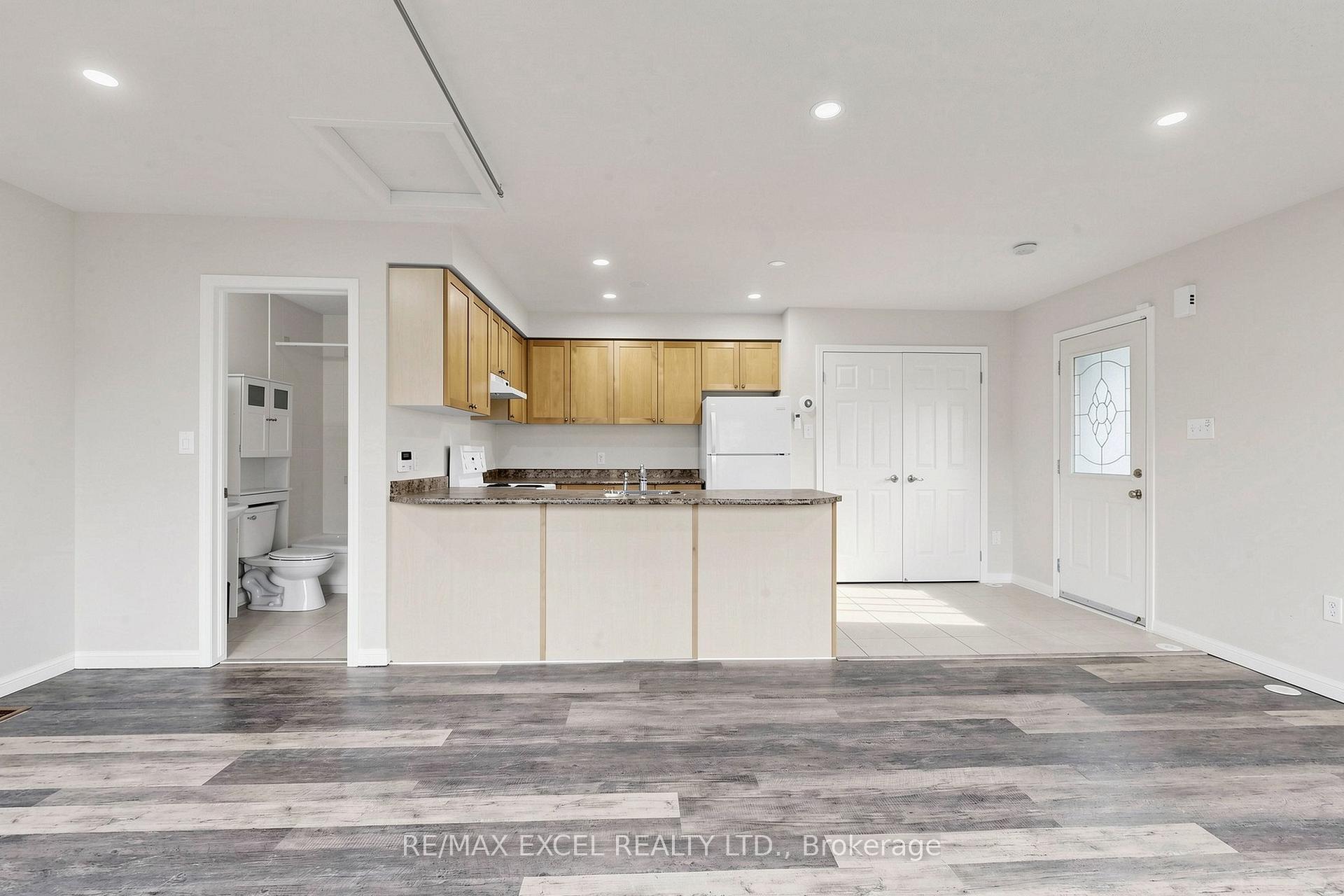 Photo 23 of 11 Peony Street, Markham, Cornell — HOMEH