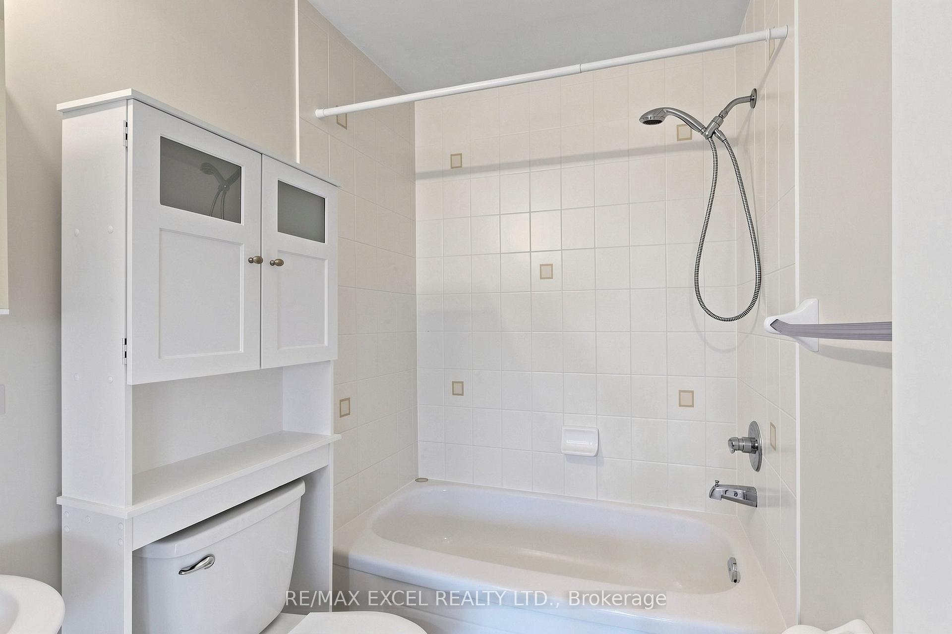 Photo 31 of 11 Peony Street, Markham, Cornell — HOMEH