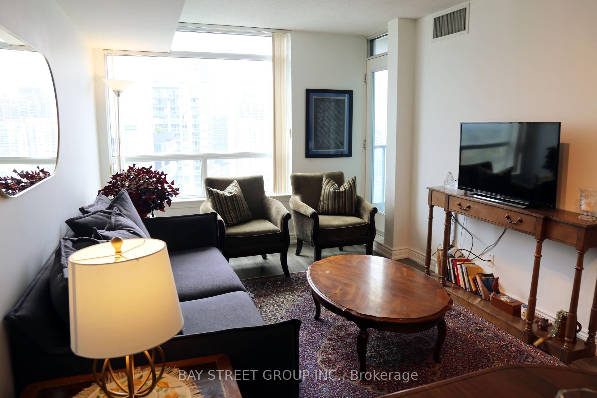 Photo 4 of Unit 2808, 30 Harrison Garden Boulevard, North York, Willowdale East — HOMEH