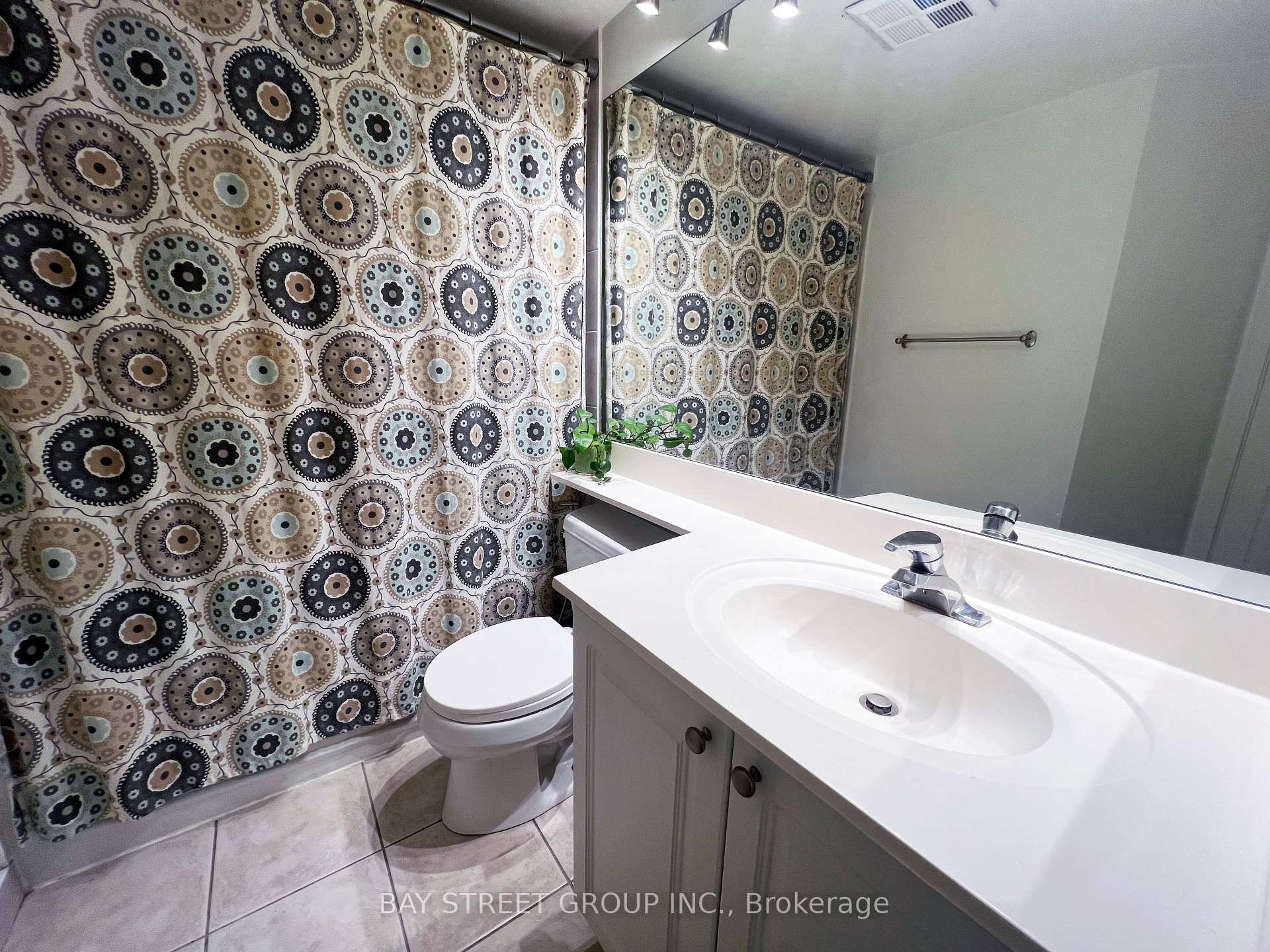 Photo 15 of Unit 2808, 30 Harrison Garden Boulevard, North York, Willowdale East — HOMEH