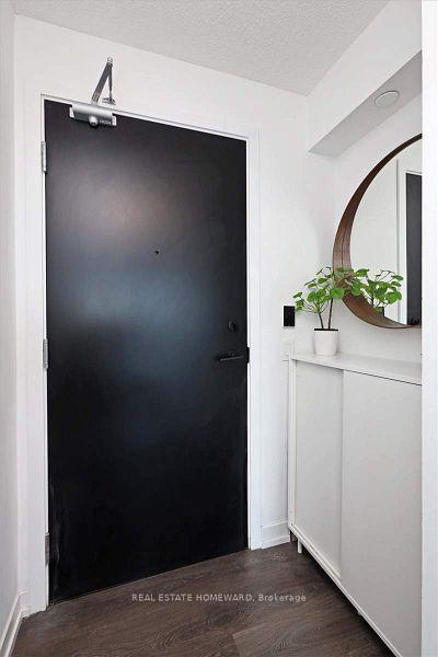 Photo 3 of Unit 2601, 125 Redpath Avenue, Toronto, Mount Pleasant West — HOMEH