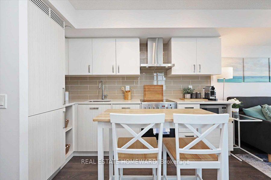 Photo 5 of Unit 2601, 125 Redpath Avenue, Toronto, Mount Pleasant West — HOMEH