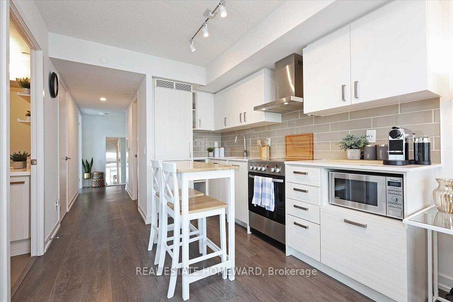 Photo 6 of Unit 2601, 125 Redpath Avenue, Toronto, Mount Pleasant West — HOMEH