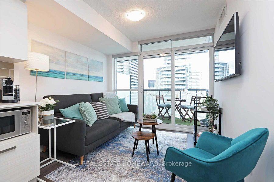 Photo 10 of Unit 2601, 125 Redpath Avenue, Toronto, Mount Pleasant West — HOMEH