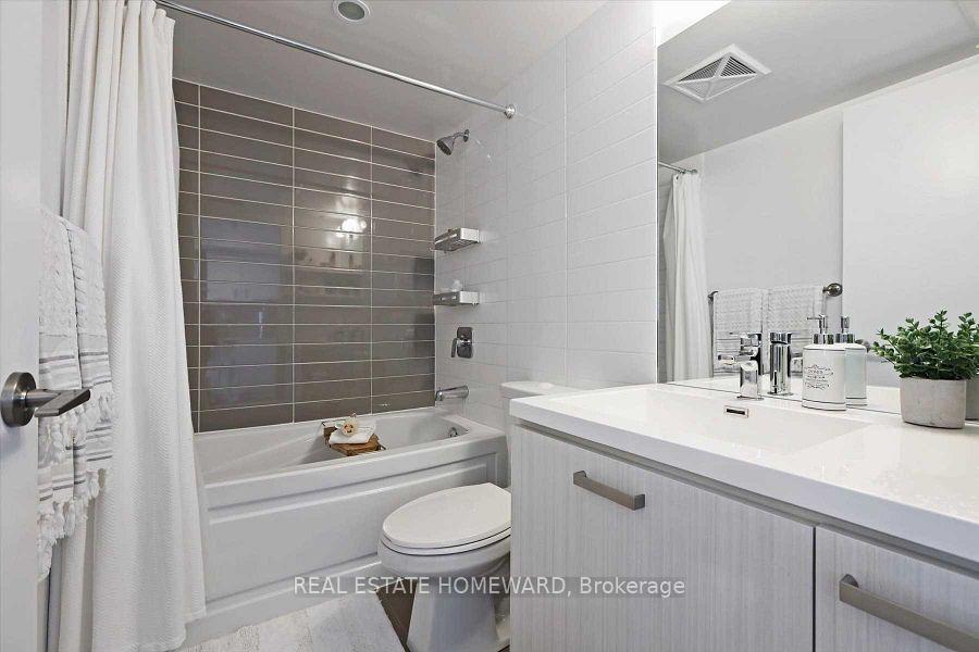 Photo 20 of Unit 2601, 125 Redpath Avenue, Toronto, Mount Pleasant West — HOMEH