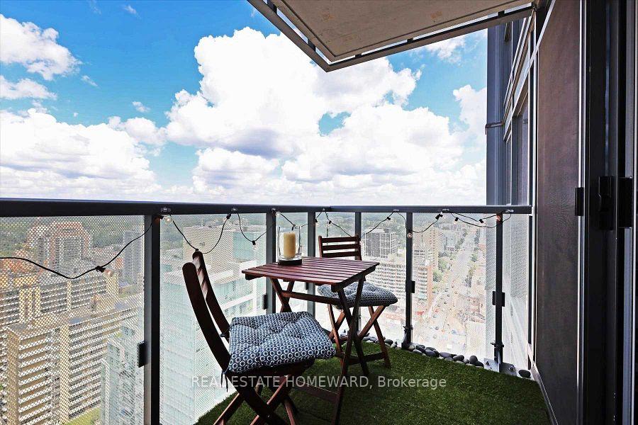 Photo 23 of Unit 2601, 125 Redpath Avenue, Toronto, Mount Pleasant West — HOMEH